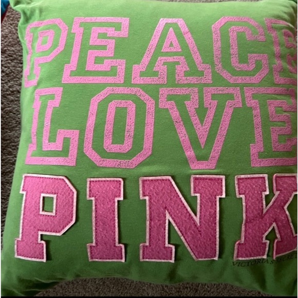 VS PINK PILLOW THROW PILLOW & CASE PEACE LOVE PINK GREEN VINTAGE 2005 - Picture 8 of 12
